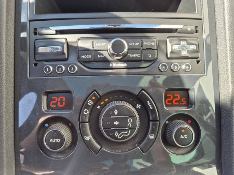 PEUGEOT 5008 1.6 BLUEHDI 120CH S&S BVM6 7 PLACES ALLURE 2016