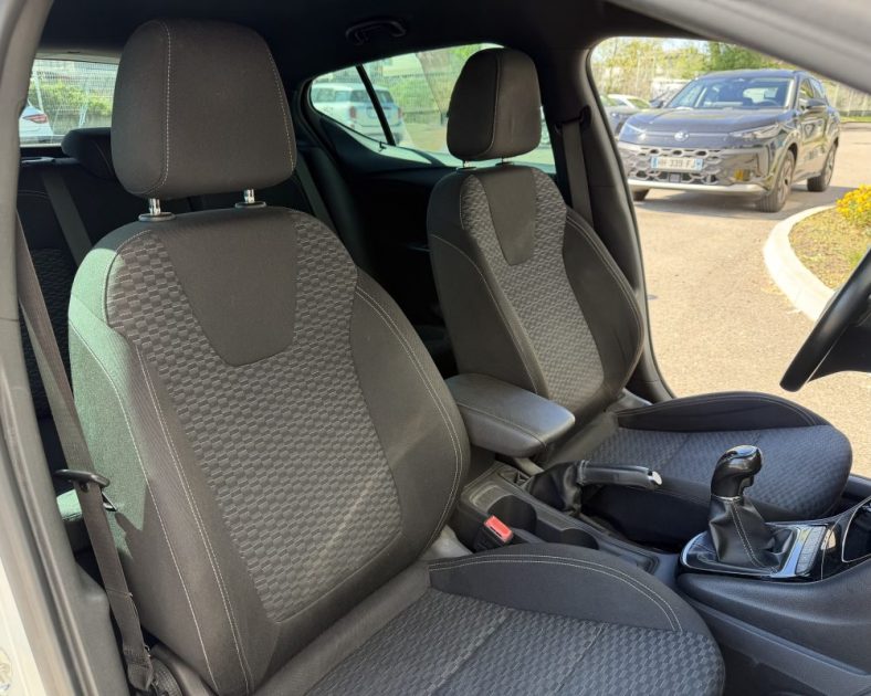 OPEL ASTRA 1.4i Turbo - 150ch Dynamic - PNEUS MICHELIN PILOT SPORT