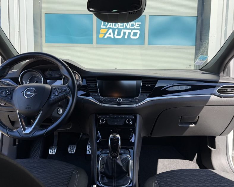 OPEL ASTRA 1.4i Turbo - 150ch Dynamic - PNEUS MICHELIN PILOT SPORT