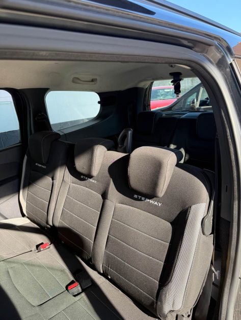 Dacia Lodgy 1.5 BlueDci 115ch Stepway 7 places - Suivi et Entretenu