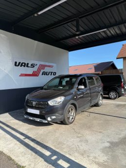 Dacia Lodgy 1.5 BlueDci 115ch Stepway 7 places - Suivi et Entretenu