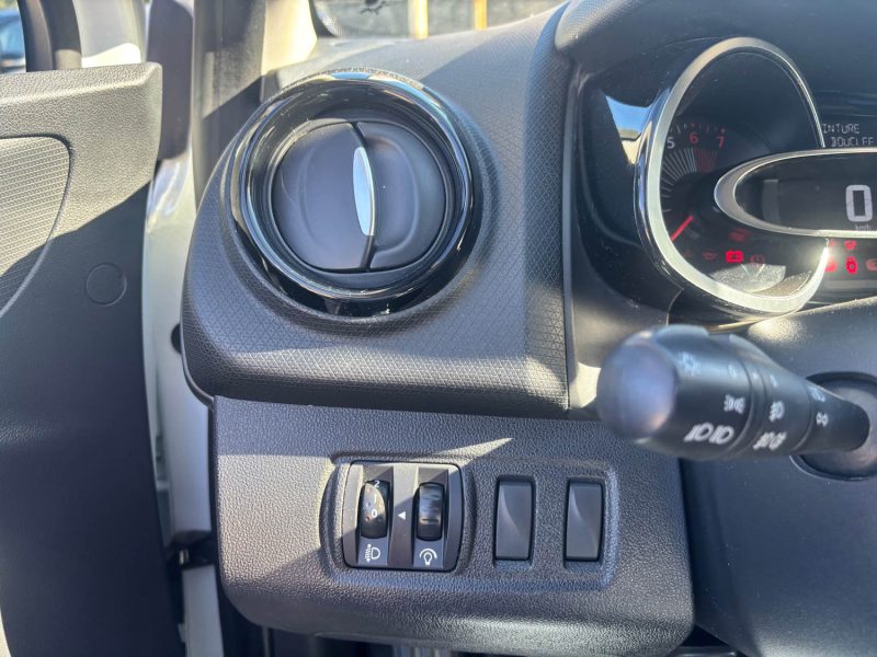 RENAULT CLIO IV 1.2 16V 75CH LIFE EURO6 2015 2016