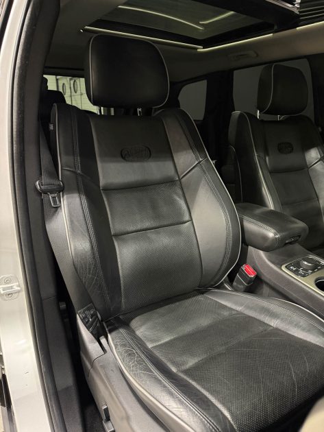 JEEP GRAND CHEROKEE OVERLAND  2012
