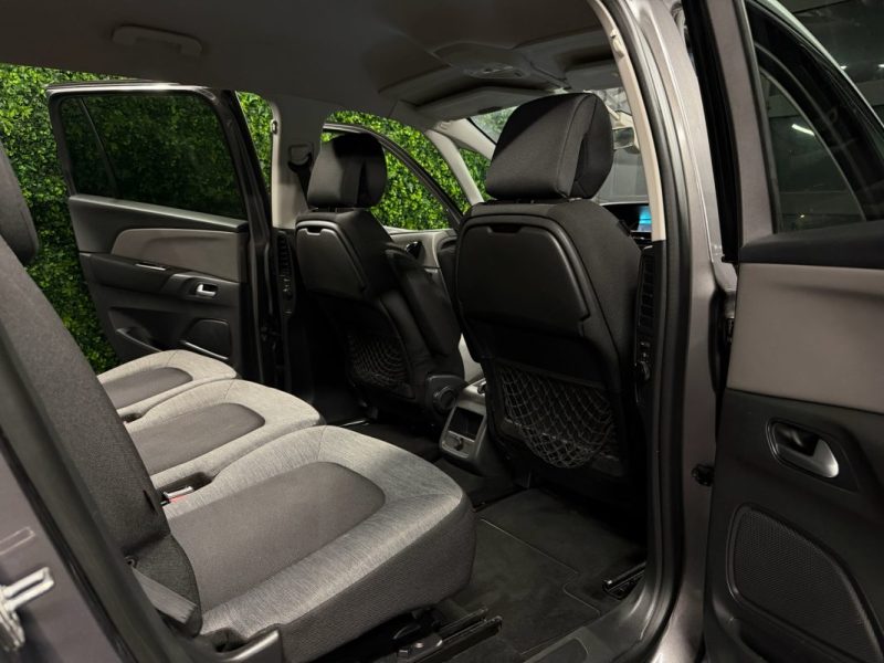 CITROEN C4 PICASSO GRAND II 1.6 HDI 120 Cv 7 PLACES / APPLE CARPLAY & ANDROID - GARANTIE 1 AN