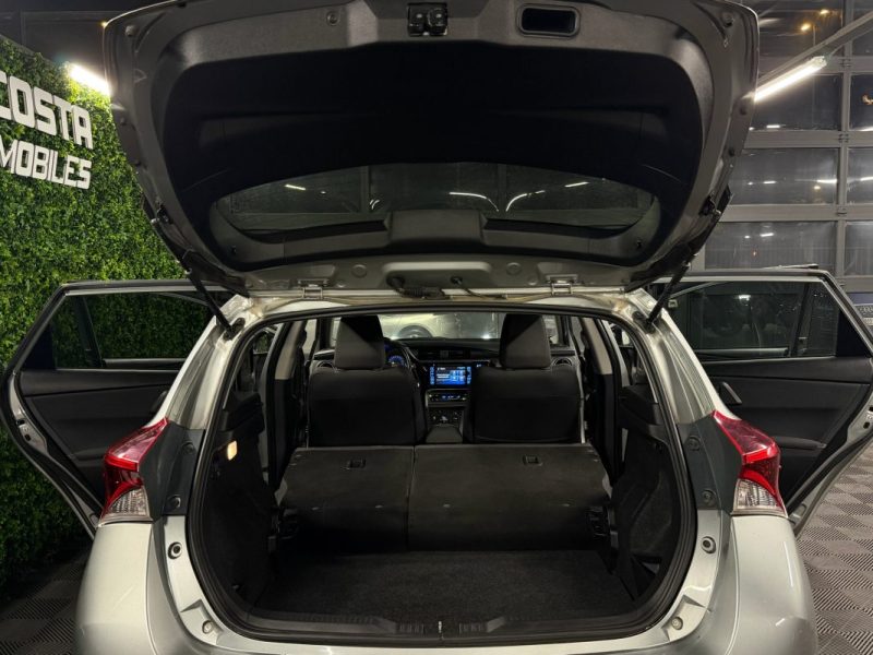 TOYOTA AURIS II PHASE (2) 1.8 HYBRIDE 136 DESIGN AUTO / BOITE AUTOMATIQUE CRIT AIR 1 - Garantie 1 an