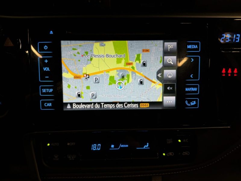 TOYOTA AURIS II PHASE (2) 1.8 HYBRIDE 136 DESIGN AUTO / BOITE AUTOMATIQUE CRIT AIR 1 - Garantie 1 an