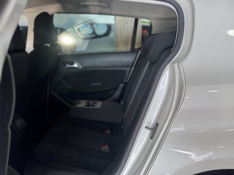 PEUGEOT 308 II 1.2 PURETECH 130CH ALLURE S&S 5P 2016