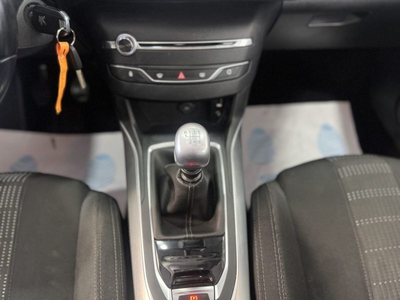 PEUGEOT 308 II 1.2 PURETECH 130CH ALLURE S&S 5P 2016