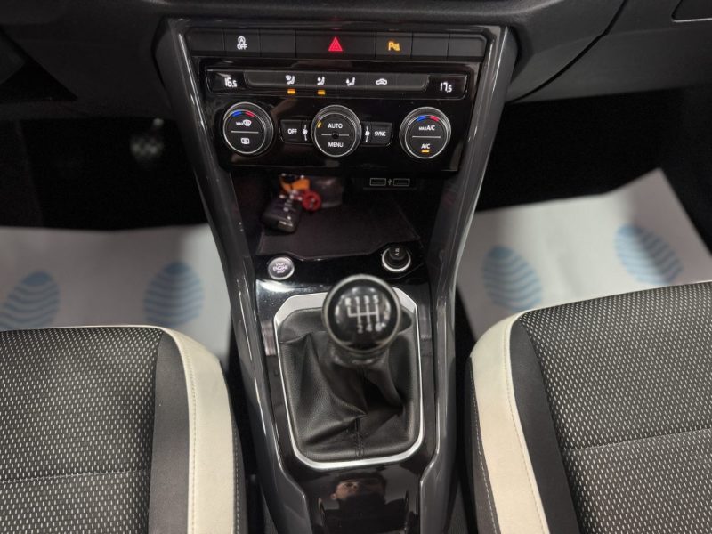 VOLKSWAGEN T-ROC 1.5 TSI EVO 150CH LOUNGE EURO6D-T 2019