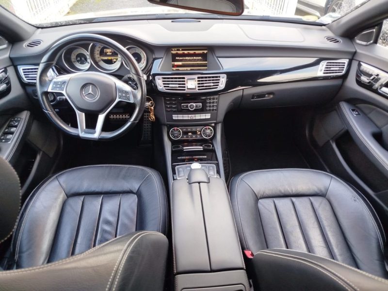 Mercedes CLS Shooting Brake · 350 CDI · 265ch · 4MATIC · break luxe · Bordeaux