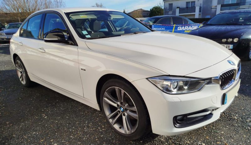 BMW Série 3 318d xDrive · Sport · intégrale · 150ch · diesel · Bordeaux