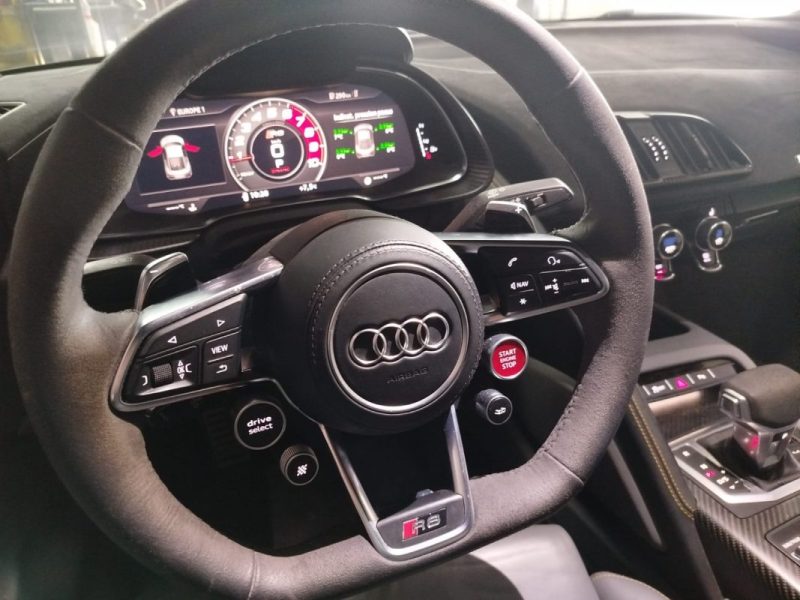 AUDI R8 COUPE R8 4S3, 4SP 5.2 FSI QUATTRO (610CV) 2015Audi R8 V10 Plus – Audi Exclusive – Échappemen