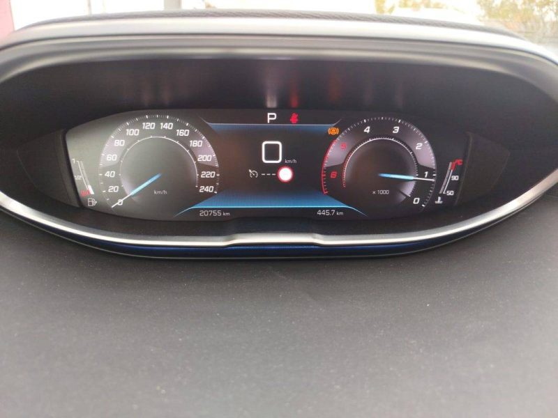 Peugeot 5008 1.5 BlueHDi 130 · 7 places · boîte automatique · 2022 · 20 800 km