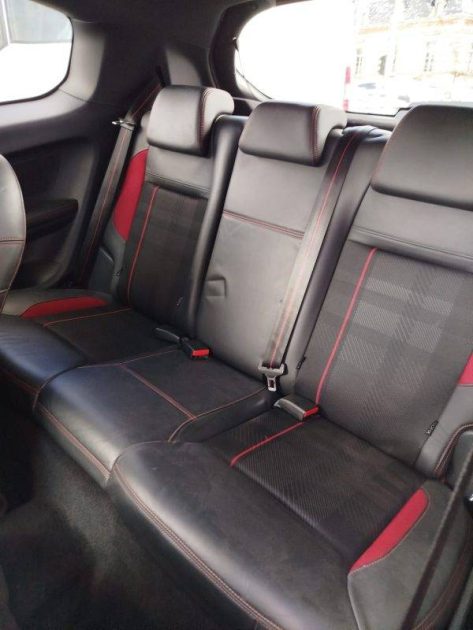 PEUGEOT 208 GTI 1,6THP 200 CV MAI 2013