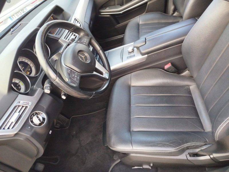 MERCEDES CLASSE E 300 BLUETEC HYBRID SPORTLINE 7G-TRONIC PLUS 2013