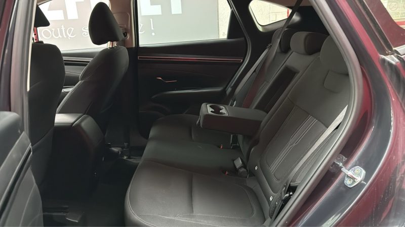 HYUNDAI TUCSON 1.6 SUV HYBRIDE ESSENCE 230cv BUSINESS/1 ERE MAIN/TVA RECUPERABLE