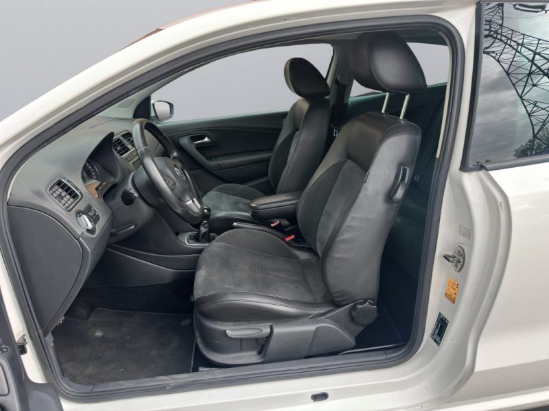 VOLKSWAGEN POLO V 1.6 TDI 105 SPORTLINE