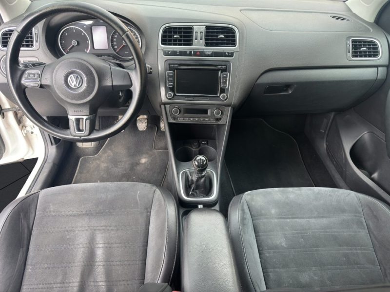VOLKSWAGEN POLO V 1.6 TDI 105 SPORTLINE