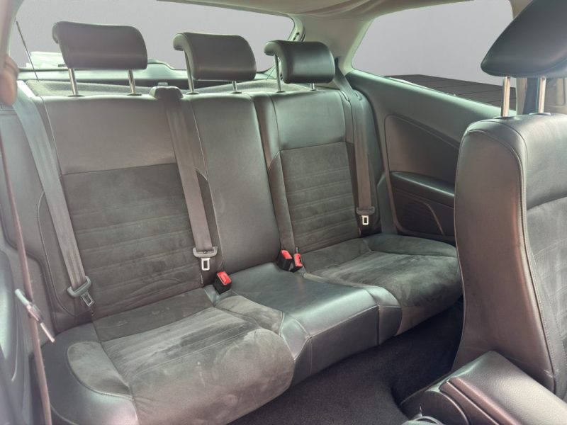 VOLKSWAGEN POLO V 1.6 TDI 105 SPORTLINE