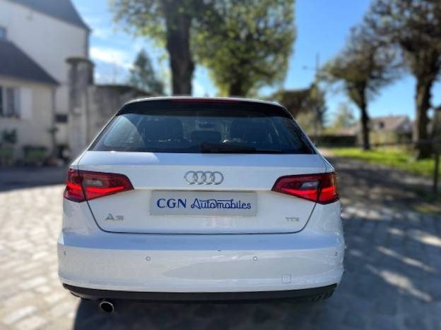 AUDI A3 1.6 TDI SPORTBACK 110CH ULTRA  ATTRACTION / GPS  2015