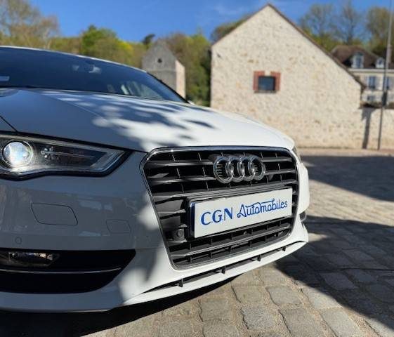 AUDI A3 1.6 TDI SPORTBACK 110CH ULTRA  ATTRACTION / GPS  2015
