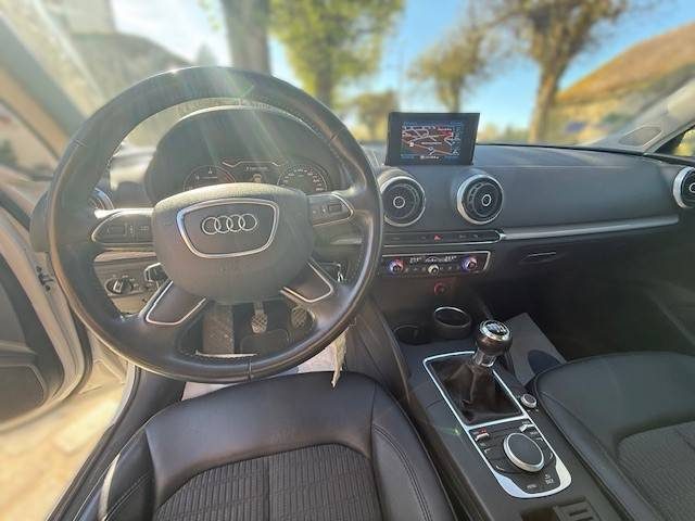 AUDI A3 1.6 TDI SPORTBACK 110CH ULTRA  ATTRACTION / GPS  2015