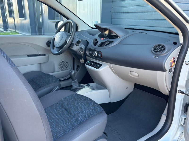 RENAULT TWINGO II 1.5 DCI 65 GENERIQUE SOCIETE 2008