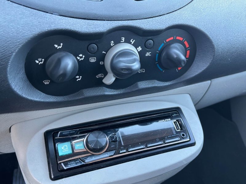 RENAULT TWINGO II 1.5 DCI 65 GENERIQUE SOCIETE 2008