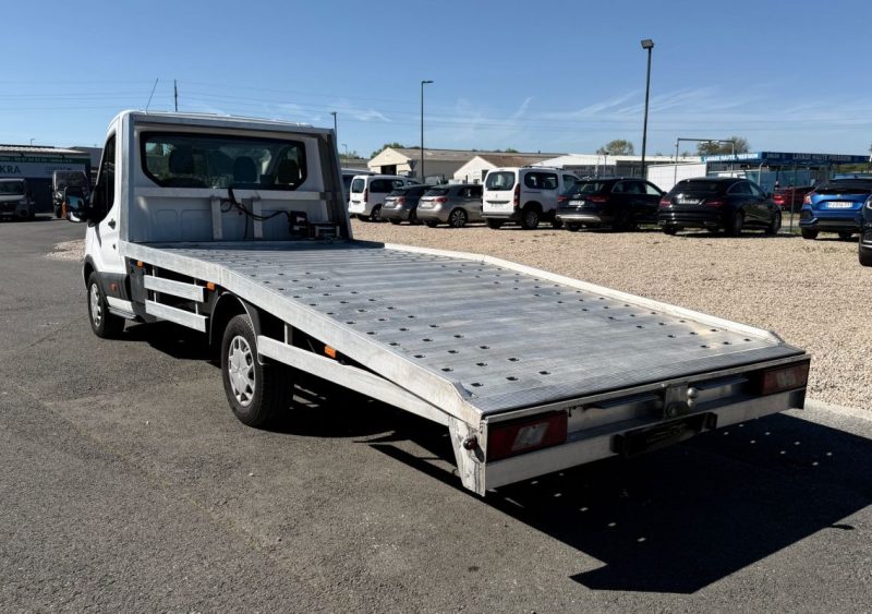 FORD TRANSIT 2.0 TDCI 130CH TREND PORTE VOITURE 
