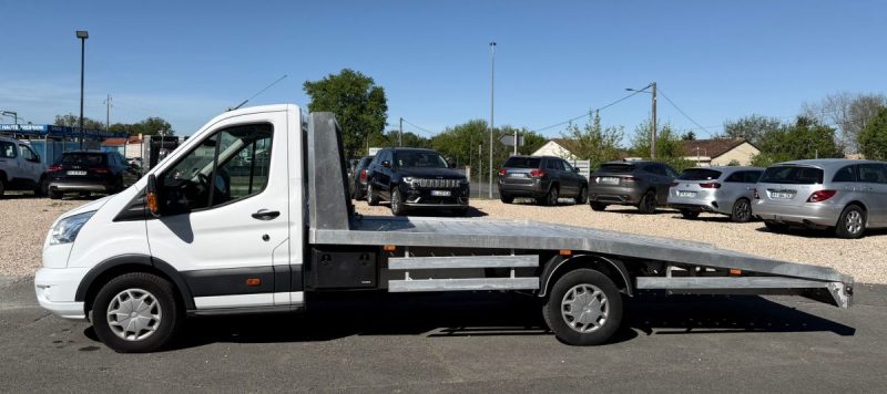 FORD TRANSIT 2.0 TDCI 130CH TREND PORTE VOITURE 