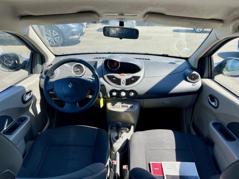 RENAULT TWINGO II 1.2 75 16V 75 ECO2 EXPRESSION DYNAMIQUE QUICKSHIFT 5  2008