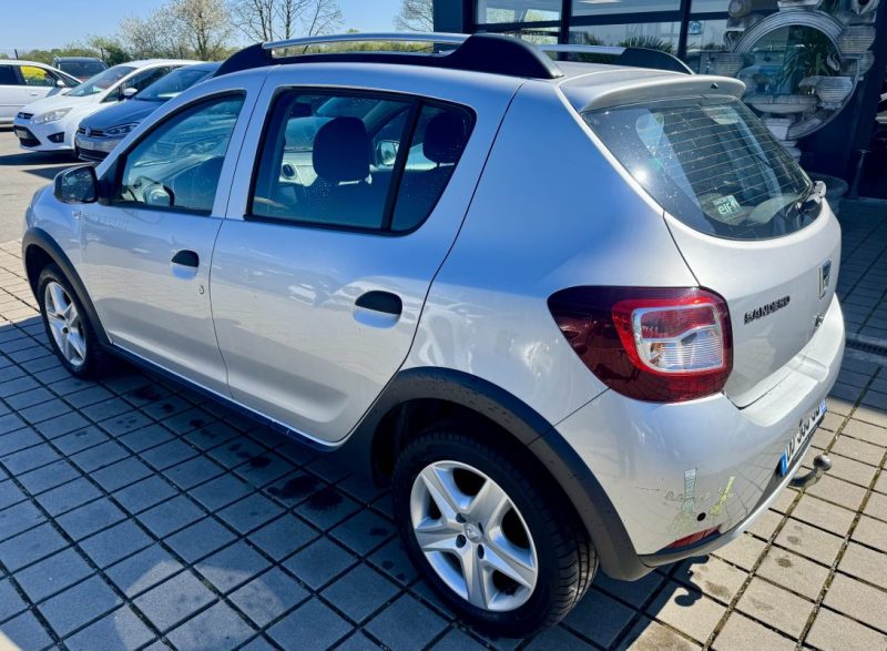DACIA SANDERO 1.5 DCI 90CH ECO² LAURÉATE STEPWAY PRESTIGE  2014