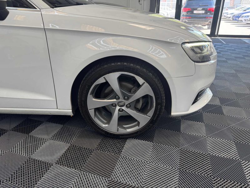 AUDI A3 2.0 TDI 150ch AMBITION LUXE GARANTIE 12 MOIS 2EME HISTORIQUE COMPLET 