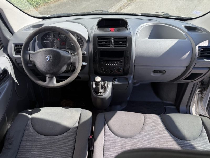 PEUGEOT EXPERT TEPEE COURT 1.6 HDI 90 CONFORT 9P 2011