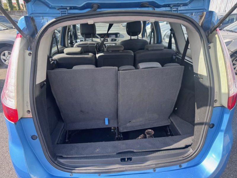 RENAULT SCENICIII GRAND 1.5 DCI 110 AUTHENTIQUE 7P 2012