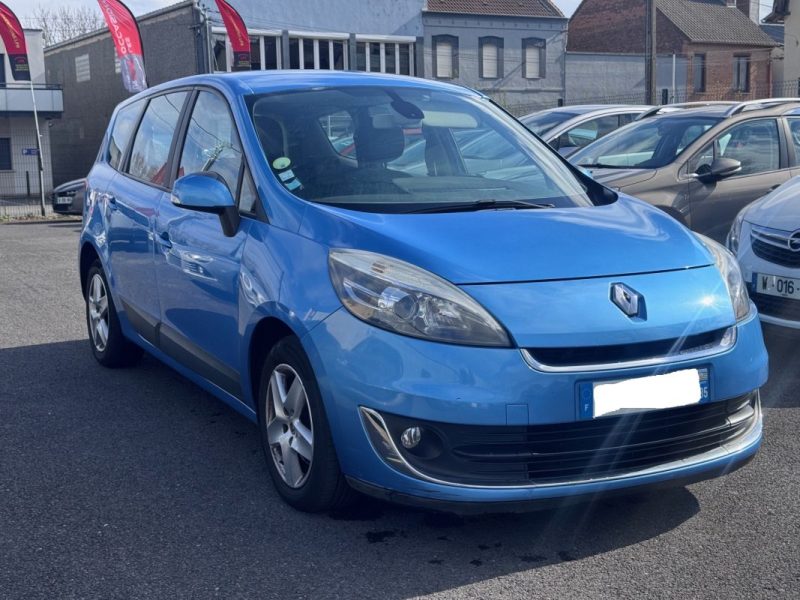 RENAULT SCENICIII GRAND 1.5 DCI 110 AUTHENTIQUE 7P 2012