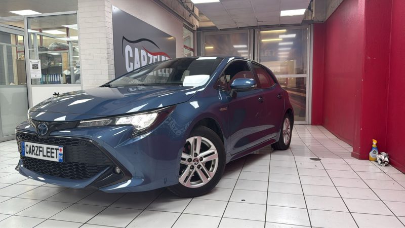 TOYOTA COROLLA BERLINE 122cv DYNAMIC BUSINESS/1 ERE MAIN/TVA RECUPERABLE