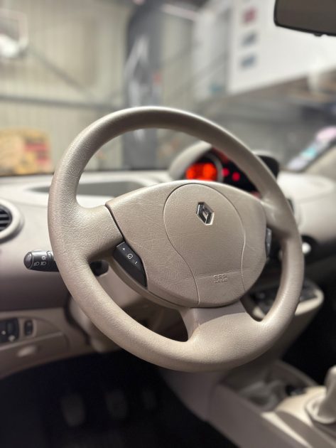 RENAULT TWINGO II PRIVILEGE 1.2 75CH (CLIM, BLUETOOTH, RÉGULATEUR DE VITESSE) ⭐️⭐️⭐️⭐️⭐️