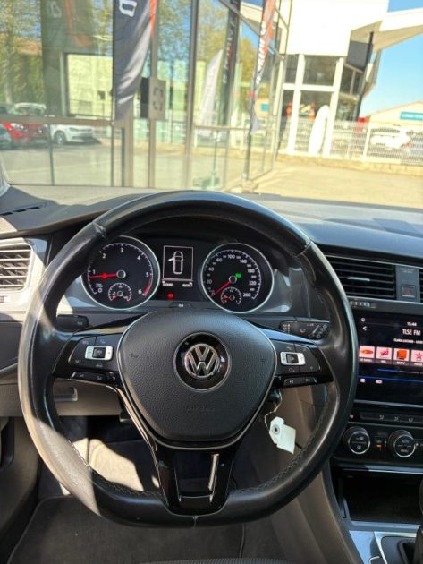 VOLKSWAGEN GOLF VII 1.6 TDI 115CH FAP BLUEMOTION TECHN CONFORTLINE BUSINESS 2017