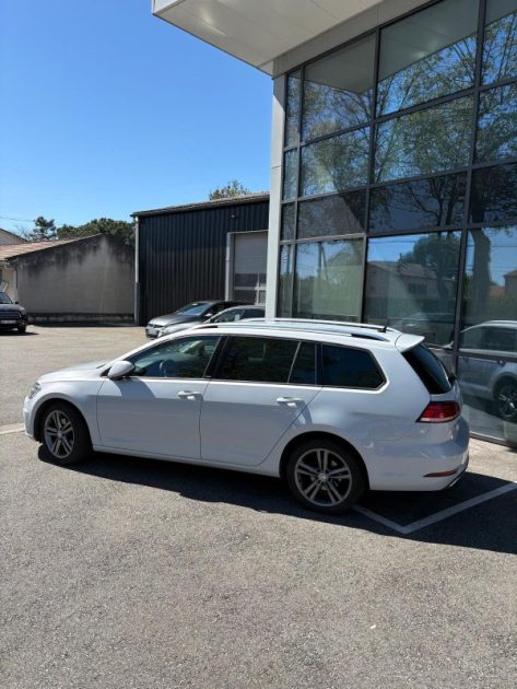 VOLKSWAGEN GOLF VII 1.6 TDI 115CH FAP BLUEMOTION TECHN CONFORTLINE BUSINESS 2017