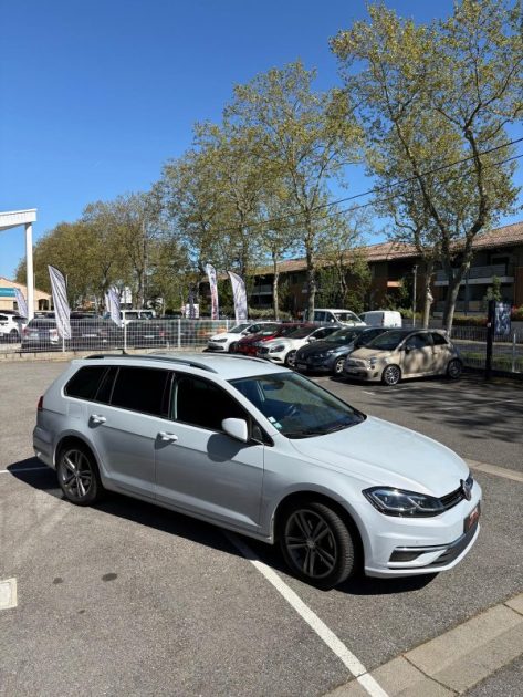 VOLKSWAGEN GOLF VII 1.6 TDI 115CH FAP BLUEMOTION TECHN CONFORTLINE BUSINESS 2017