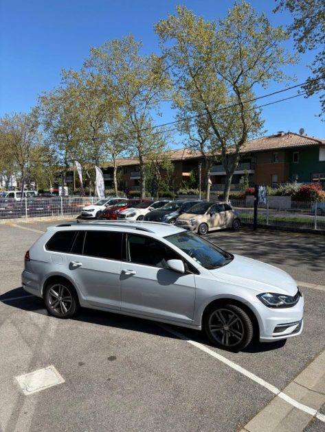 VOLKSWAGEN GOLF VII 1.6 TDI 115CH FAP BLUEMOTION TECHN CONFORTLINE BUSINESS 2017