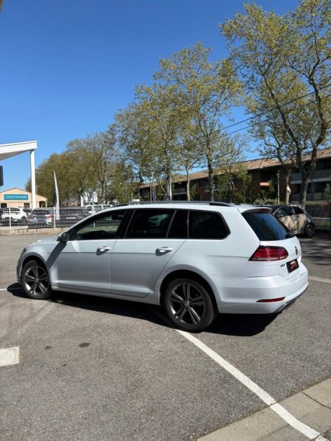 VOLKSWAGEN GOLF VII 1.6 TDI 115CH FAP BLUEMOTION TECHN CONFORTLINE BUSINESS 2017