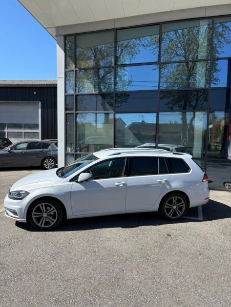 VOLKSWAGEN GOLF VII 1.6 TDI 115CH FAP BLUEMOTION TECHN CONFORTLINE BUSINESS 2017