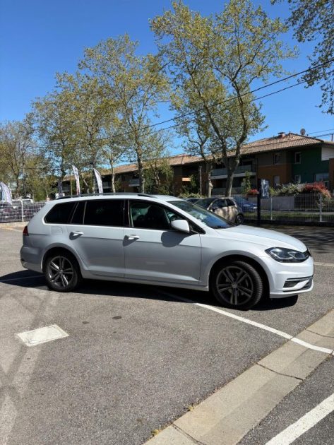 VOLKSWAGEN GOLF VII 1.6 TDI 115CH FAP BLUEMOTION TECHN CONFORTLINE BUSINESS 2017