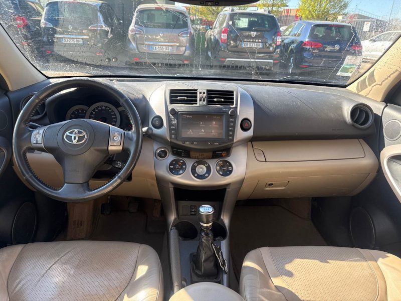 TOYOTA RAV4 177 D4D CLEAN POWER 