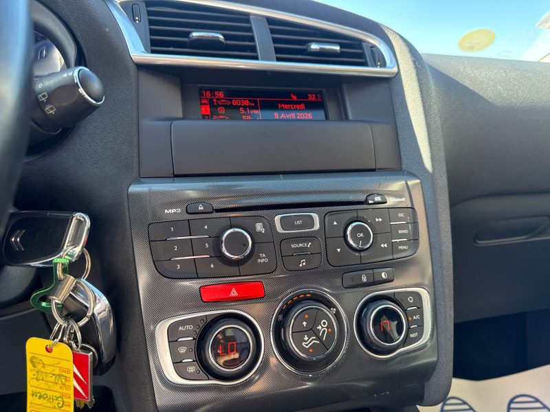 CITROEN C4 1.6 E-HDI 110 CONFORT BMP6 
