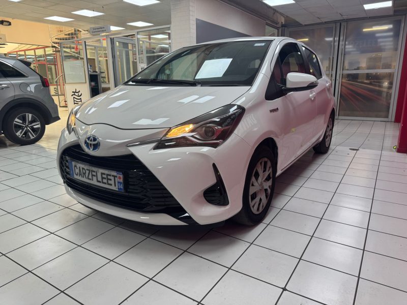TOYOTA YARIS HYBRIDE 100cv FRANCE BUSINESS/1 ERE MAIN