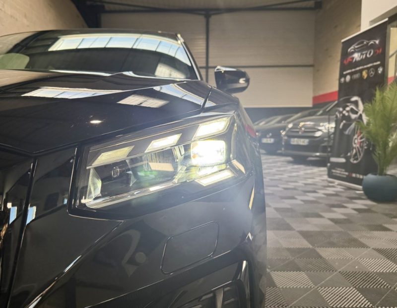 AUDI Q2 35 TFSI 150CH DESIGN LUXE S TRONIC 7 TOIT OUVRANT 