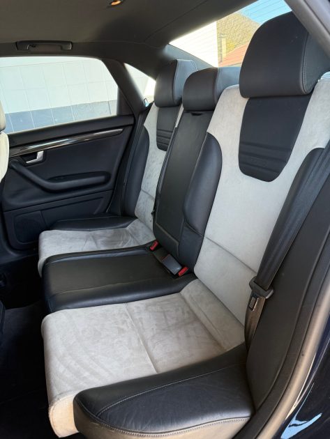 AUDI S4 4.2 V8 Quattro 344ch B6 RECARO